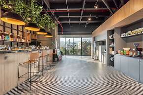 Go Living Suites - 1413