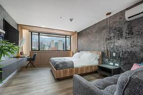 Go Living Suites - 1413