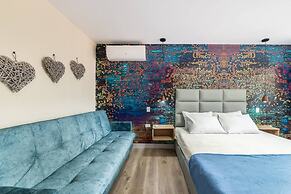 Go Living Suites - 1414