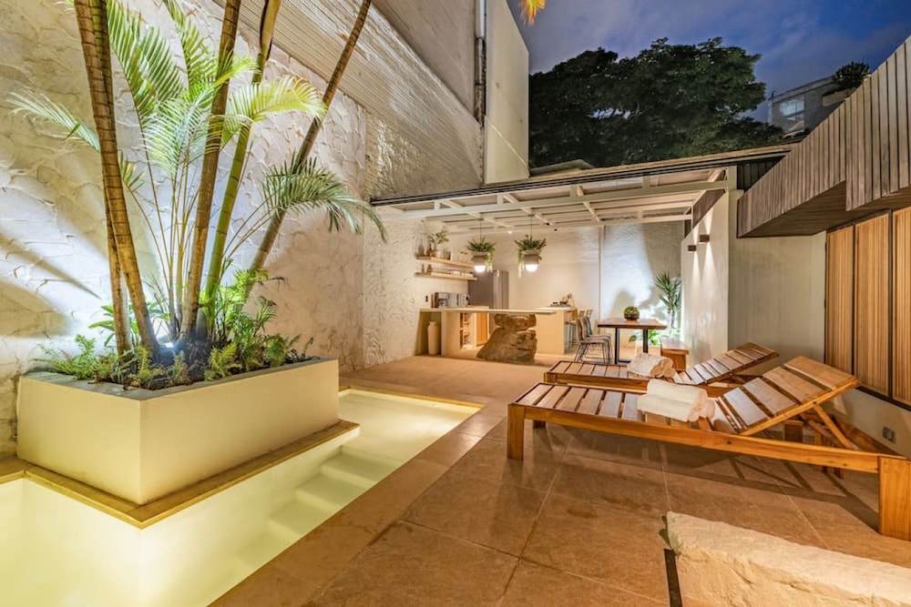 Casa Provenza 34 6BR With Private Pool