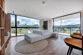 Olive Country Living - 401 PH