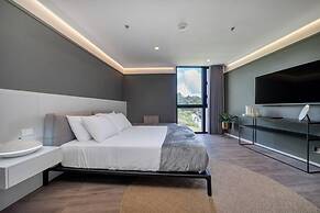 Olive Country Living - 401 PH