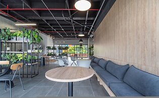 Go Living Suites - 1010