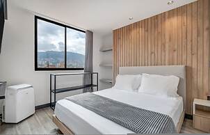 Housy Laureles - 702