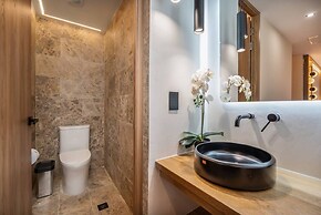 LIN Hotel Junior Suite 503