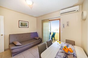 Beachfront Apartment Mareo 5