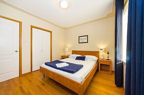 Beachfront Apartment Mareo 5