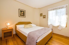 Beachfront Apartment Mareo 3