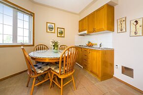 Beachfront Apartment Mareo 3