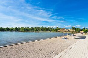 Beachfront Apartment Mareo 3