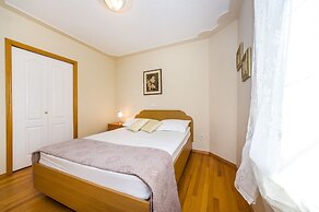 Beachfront Apartment Mareo 3