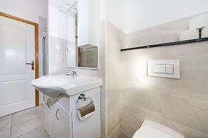 Beachfront Apartment Mareo 6