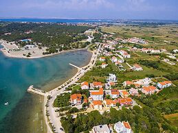 Beachfront Apartment Mareo 6