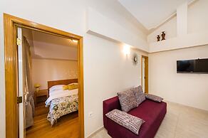 Beachfront Apartment Mareo 6