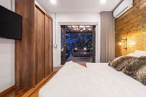 Casa Madera Parque Lleras With Private Jacuzzi