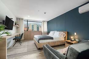 Go Living Suites - 1305