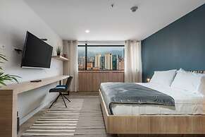 Go Living Suites - 1305