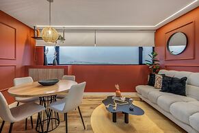 Go Living Suites - 807