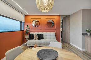 Go Living Suites - 807