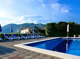 Villa Nature Retreat