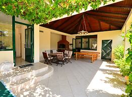 Villa Nature Retreat