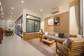N TO M Villa