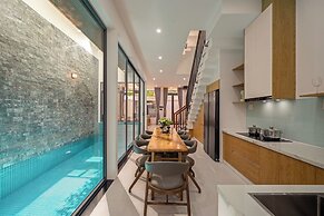 N TO M Villa