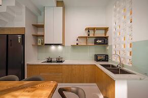 N TO M Villa
