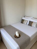 Aurelia Rooms
