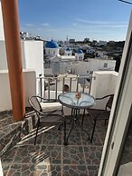 Aurelia Rooms