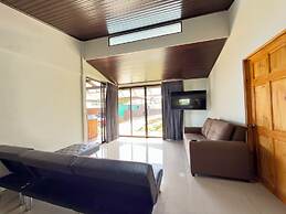 Paulos View Lodge