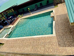 Paulos View Lodge