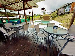 Paulos View Lodge