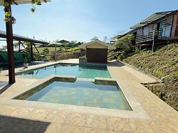 Paulos View Lodge