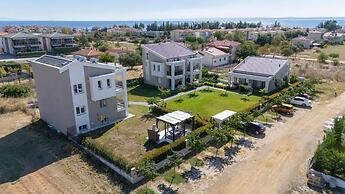Bianco Mare Studios-Apartments