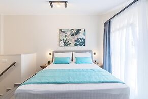 Bianco Mare Studios-Apartments