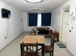 Hospedaje Casa Vazquez Sucursal Rojo Gom