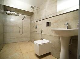 7 The Business Hotel