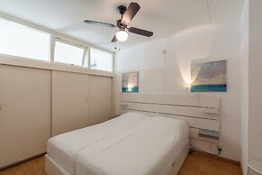 Bright Coastal Hideaway