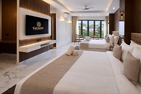 Valmere Chery Blossom Suites