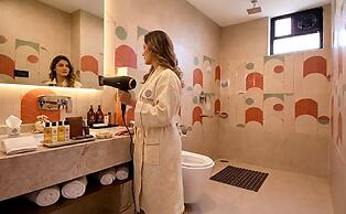 Valmere Chery Blossom Suites