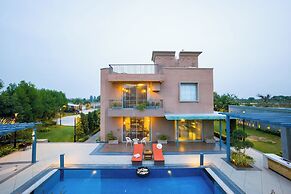 ELIVAAS Noahs Ark 3BHK Villa with Pool