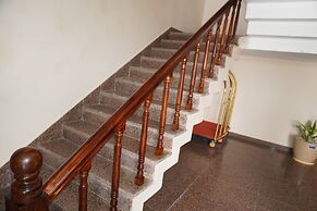 Neendar Heritage Resort