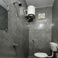 Hotel Vijaya Palace
