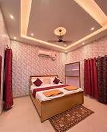 Hotel Vijaya Palace