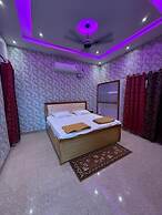 Hotel Vijaya Palace