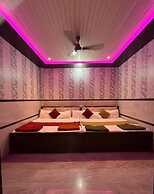 Hotel Vijaya Palace