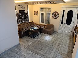 Bilol Guest House
