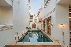 Elivaas Amayah Tattva 3 BHK Escape