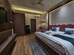 Infinity Hotel